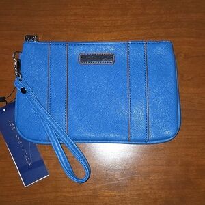 Adrienne Vittadini  Wristlet